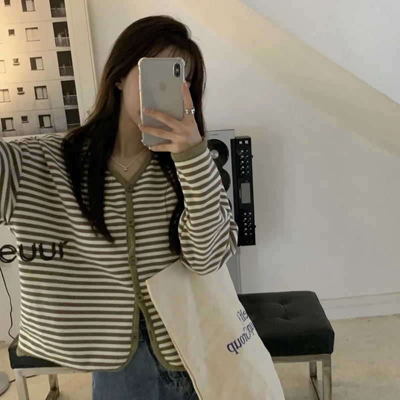 Striped Coat Women's Wear Early Spring and Autumn Thin Style Versatile 2021 New Korean Loose Student Small Man |