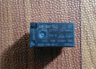 

IN STOCK relay 835-1A-B-C-5VDC 835-1A-B-C 5VDC 8351ABC 835-1A-B 835-1A 5Vdc 10A DIP4 20pcs/lot