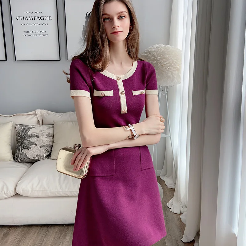 

Dabuwawa Women Sweet Knit Dress O-Neck Button Front Fit and Flare Elegant Solid Knitted Dress Female with Pocket DT1BDR033