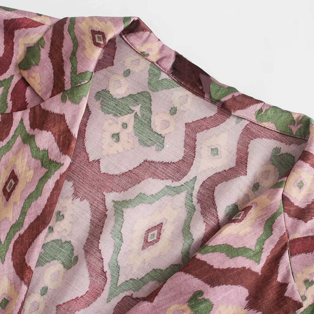 

Za Women 2021 New Fashion Floral Print Loose Verticality Blouses Vintage Long Sleeve Button-up Female Shirts Blusas Chic Tops