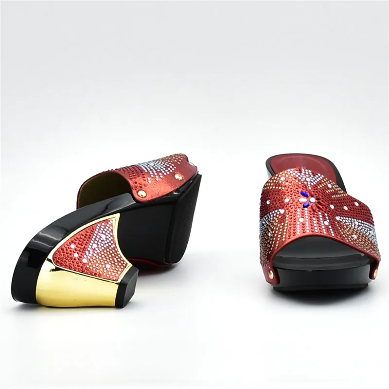 Новое поступление Итальянская обувь с подходящими сумками для женщин и