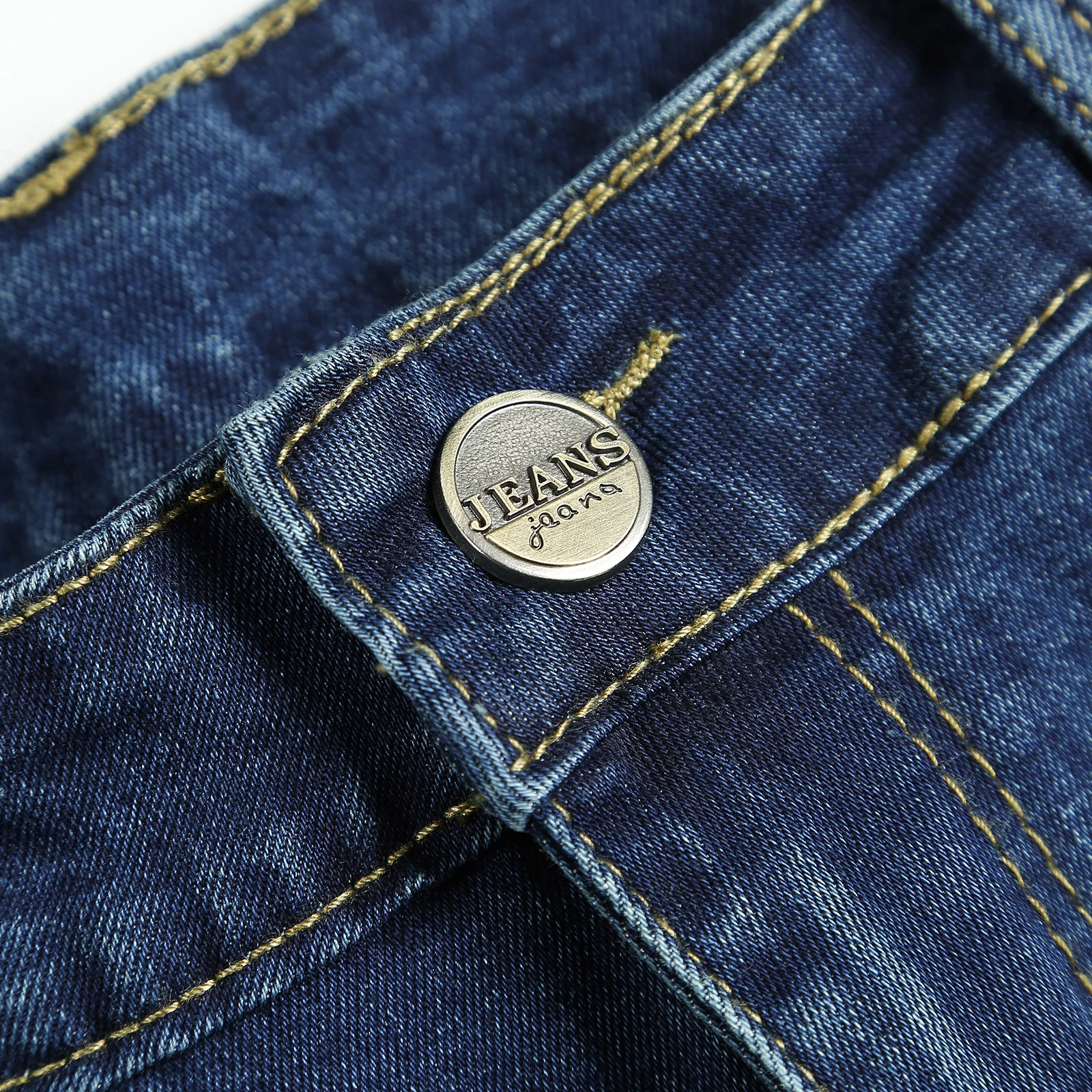 

Men Ripped Short Jeans Brand Clothing Bermuda Cotton Shorts Breathable Denim Shorts Male Destroyed Skinny Hole Short Jeans