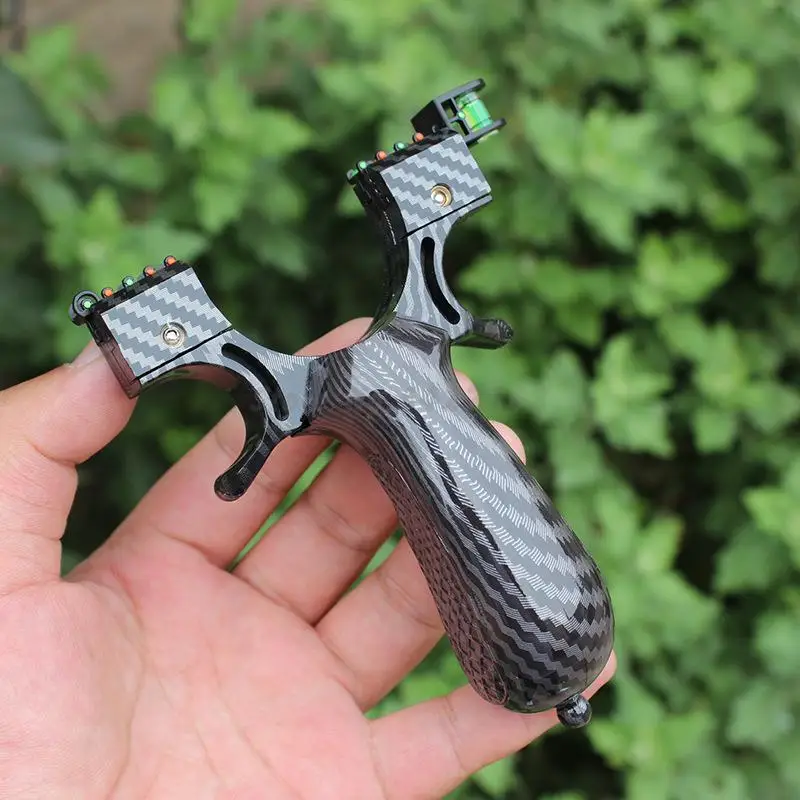 

Carbon fiber texture resin Slingshot Equipped Level Instrument For Outdoor Sports Hunting Using High Power Slingshot Catapult