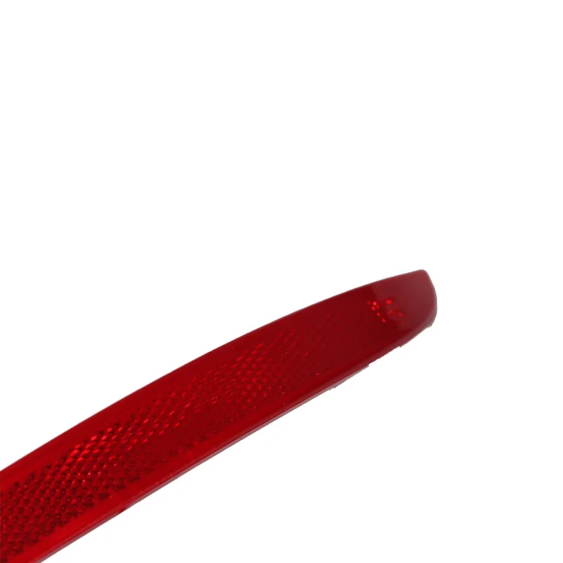 Светоотражатель заднего левого и правого бампера красный 3TD 945 105 106 для SKODA SUPERB