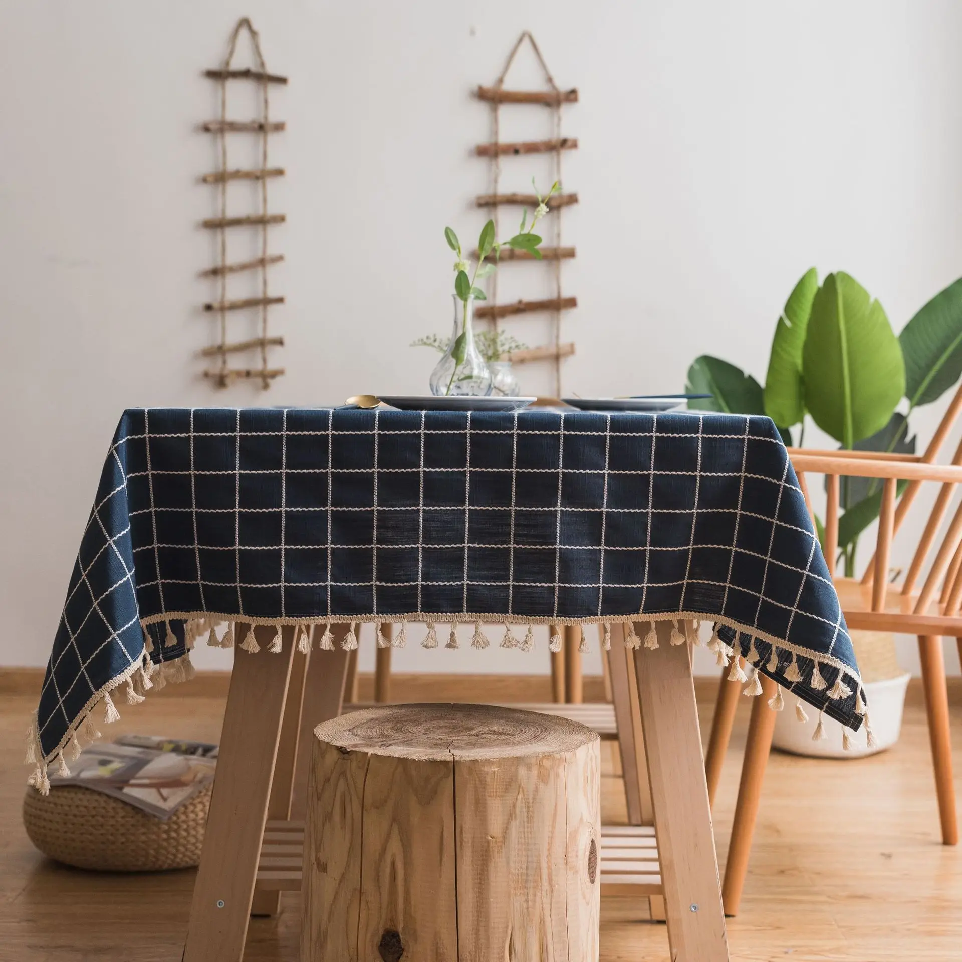 Простая скатерть с вышивкой в клетку однотонная хлопковая льняная маленькая