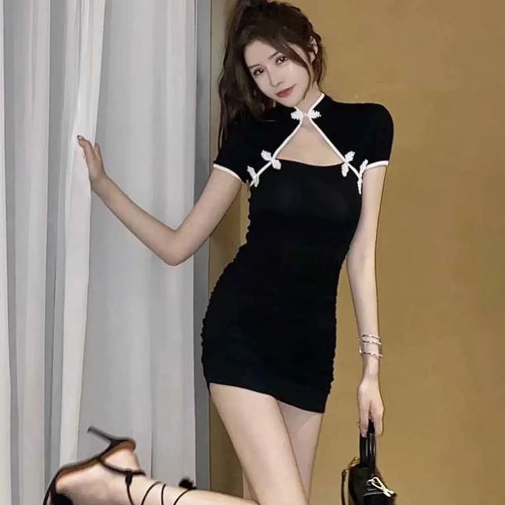

2021 Chinese Modern Fashion Sexy Nightclub Hollow Dress Qipao Ladies Elegant Dress Bodycon Nightclub Cheongsam Dress