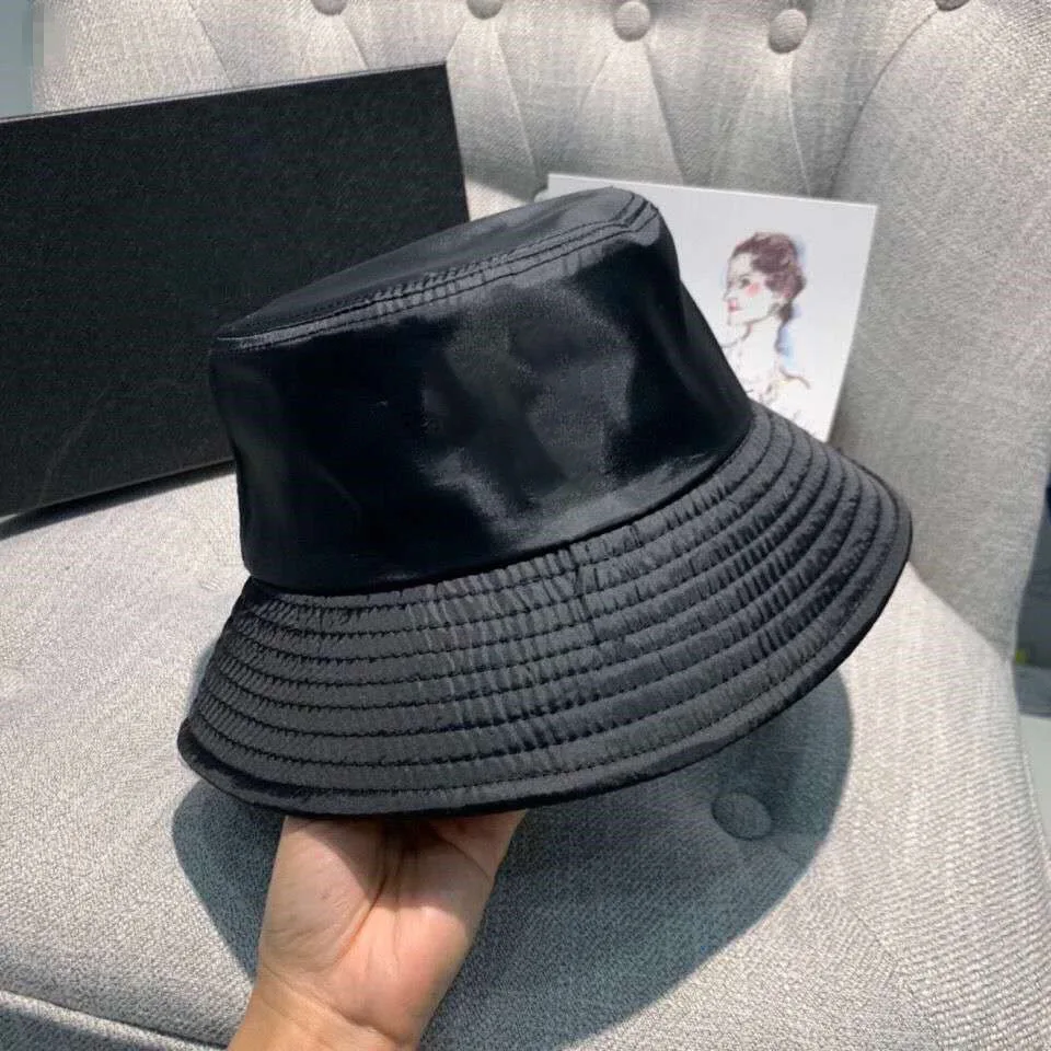 

2021 new Cotton Bucket Hats Women Branded Sunscreen Panama Hat Men Pure Color Sunbonnet Fedoras Outdoor Fisherman Hat Beach Cap