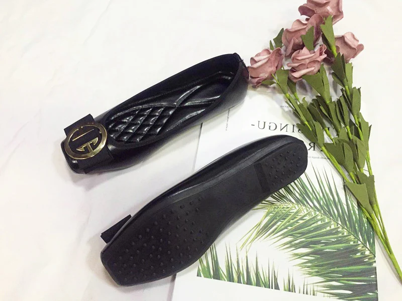 2020 г. Летние туфли на плоской подошве с квадратным носком удобные повседневные