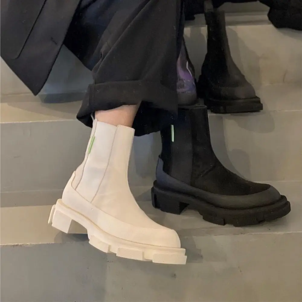 

Fashion Female boots Winter new sexy Pure color white Round toe white Slip on Elegant new Flat boots Short boots big size 40