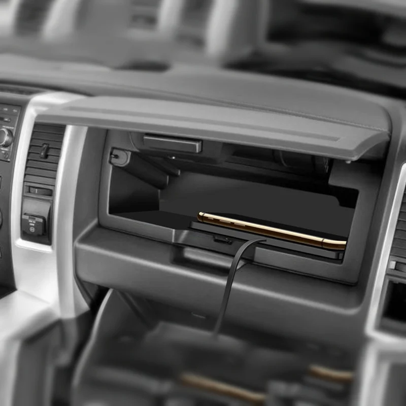 Универсальное беспроводное автомобильное зарядное устройство Qi быстрое