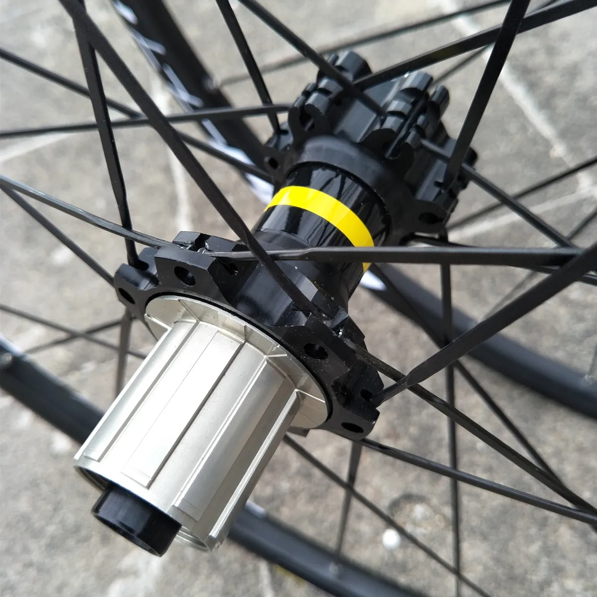 Preise 26 27,5 29 Zoll MTB Mountainbike Disc Brake Laufradsatz Fahrrad 100*15 142*12MM CROSSRIDE Versiegelt Lager Sechs Loch Felge Rad Set