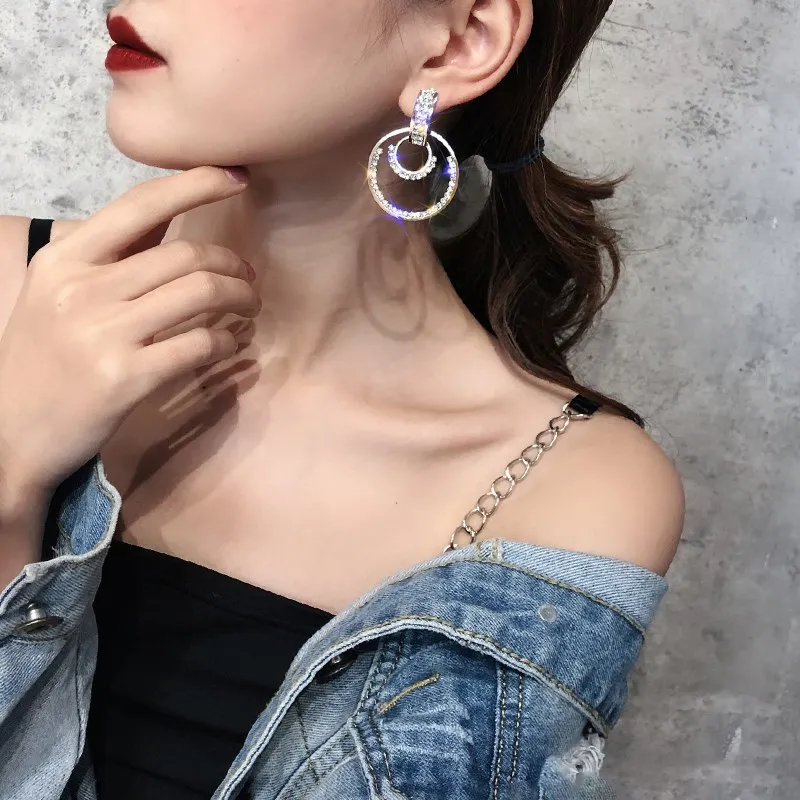 

Korean Personality 925 Silver Needle Water Circle Long Earrings Temperament Earrings
