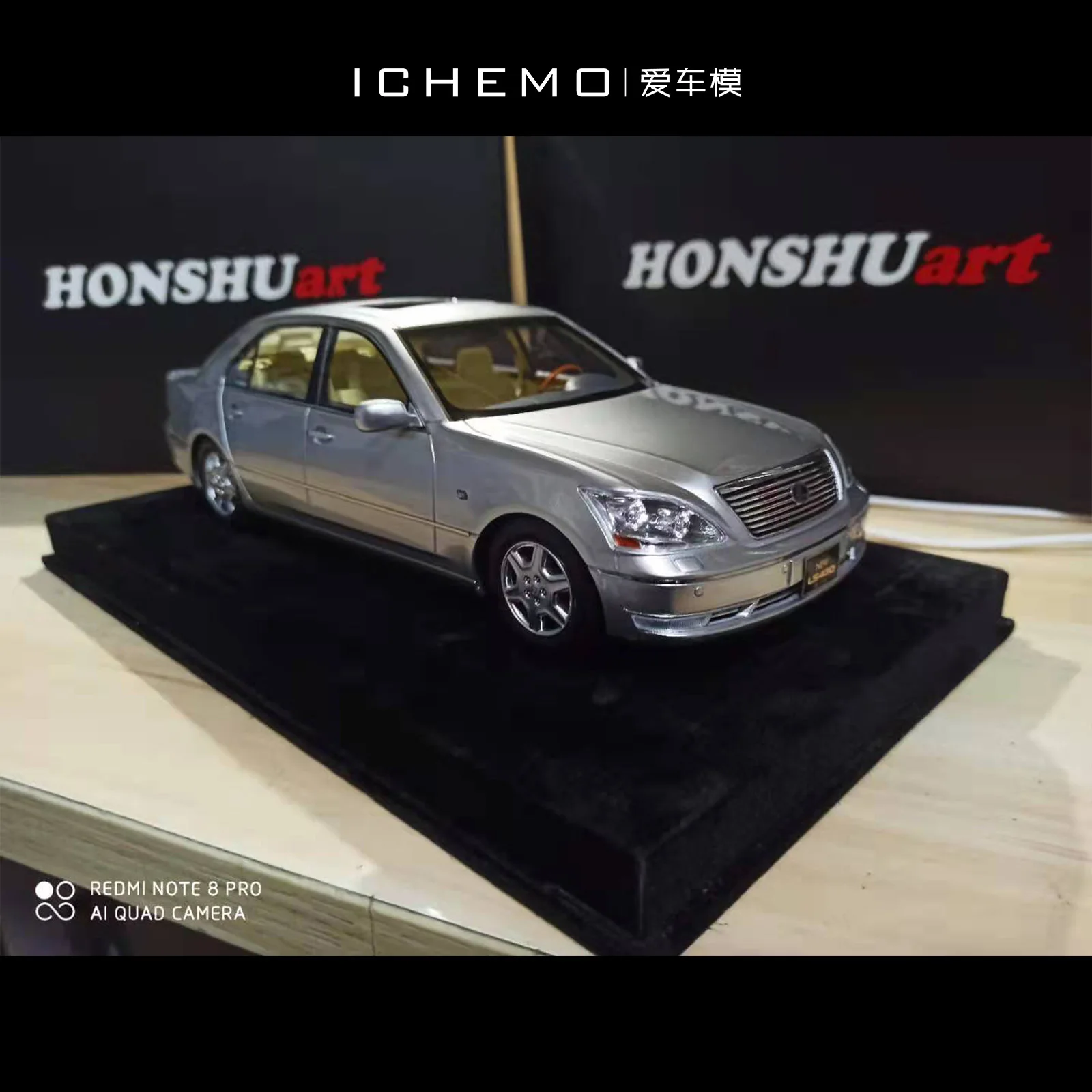 

HONSHUart 1/18 2005 Lexus LS430 Collector Edition Metal Diecast Model Toy Gift