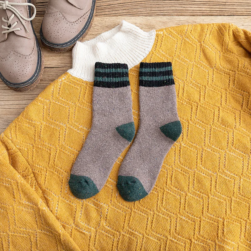 

Japanese Ladies Two-bar Pips Yarn Wool Napped Terry Thickened Warm Socks Men Socks Women Socks Couple Socks Socks Long Socks