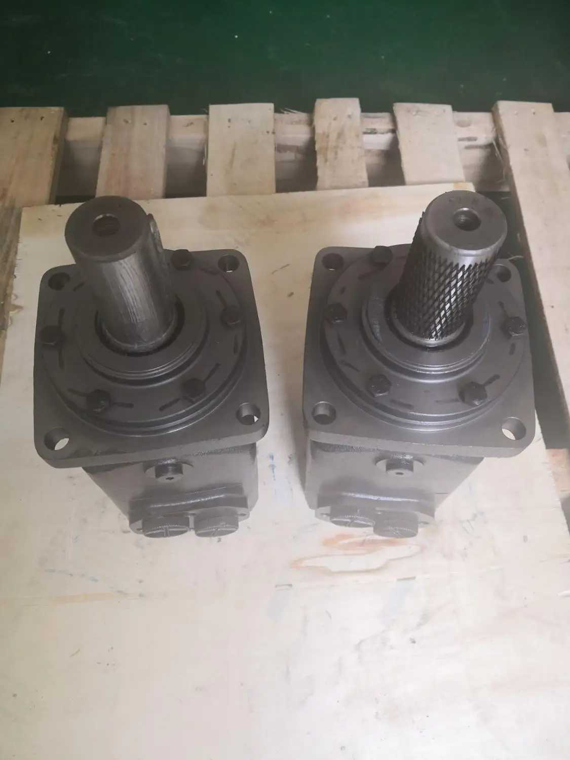 

OMV 400 151B3101, Hydraulic motor SN. 76.396
