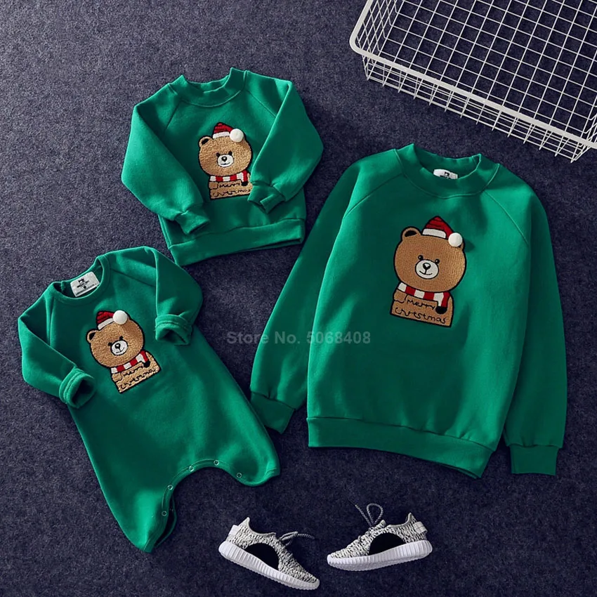 One piece color 15 Рождественские одинаковые пижамы с капюшоном для всей семьи теплые зимние свитера для мальчиков и родителей, подарок на год с Санта-Клаусом - Цвет: One piece color 15