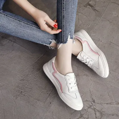 Маленькие белые туфли женская летняя обувь 2019 года дышащая на плоской подошве