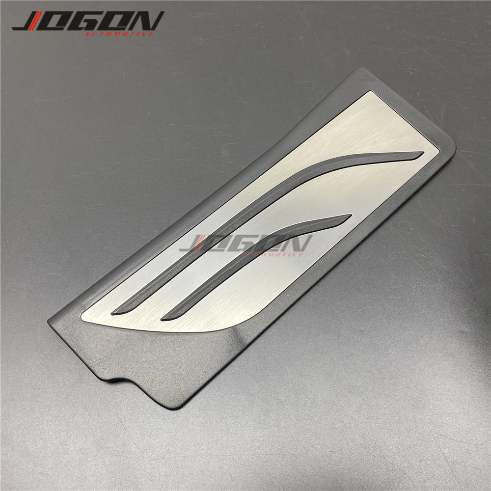 Для леворульных автомобилей в интерьер автомобиля педаль акселератора газ