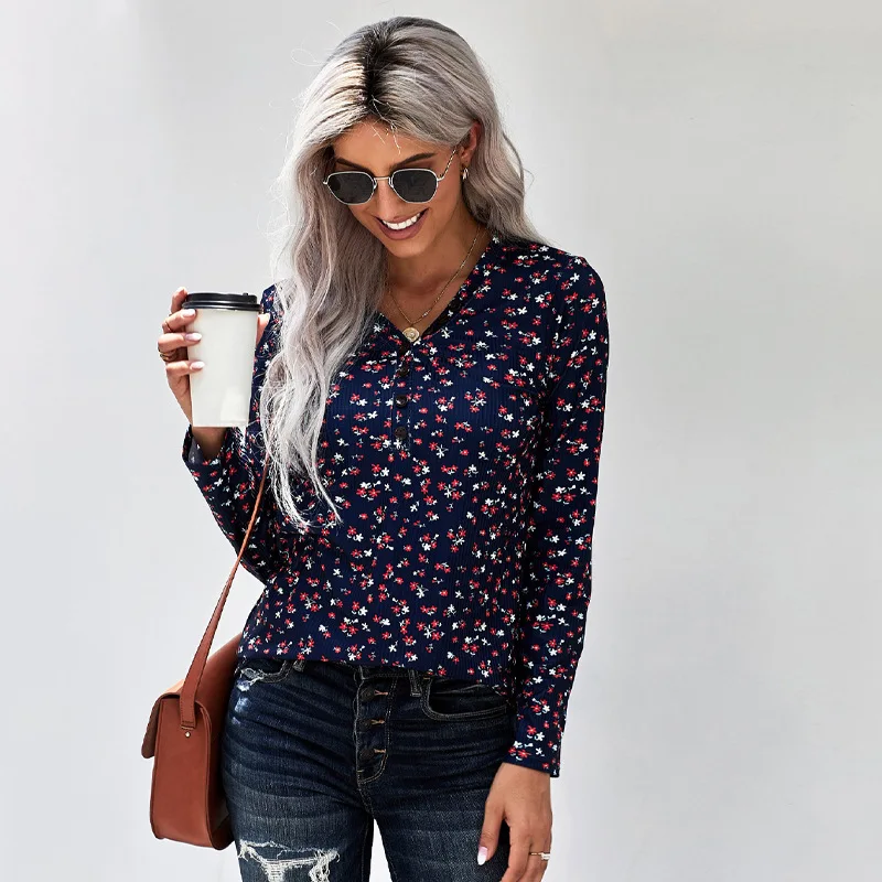 

Knitwear Women's European and American Autumn New Print Contrast V-neck Button Knit Long Sleeved Top