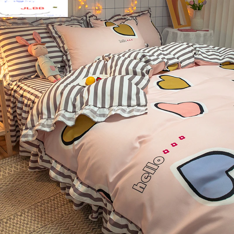 

New Korean bedclothes luxury pink duvet cover Romantic Lace Girls Princess quilts Cover queen full single lovers Bedding Sets
