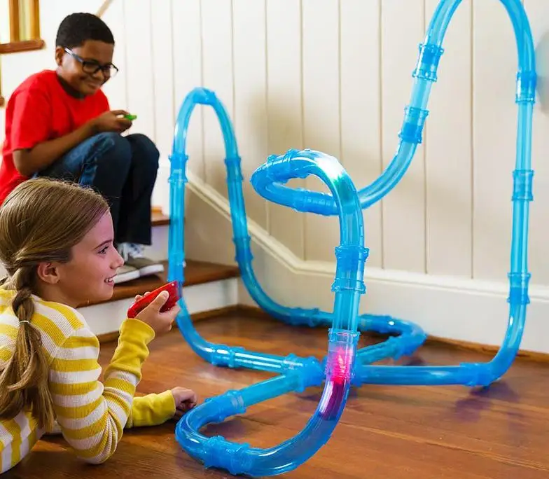 Муравей маленький поезд набор мальчик образовательный Рок Гусеничный детский