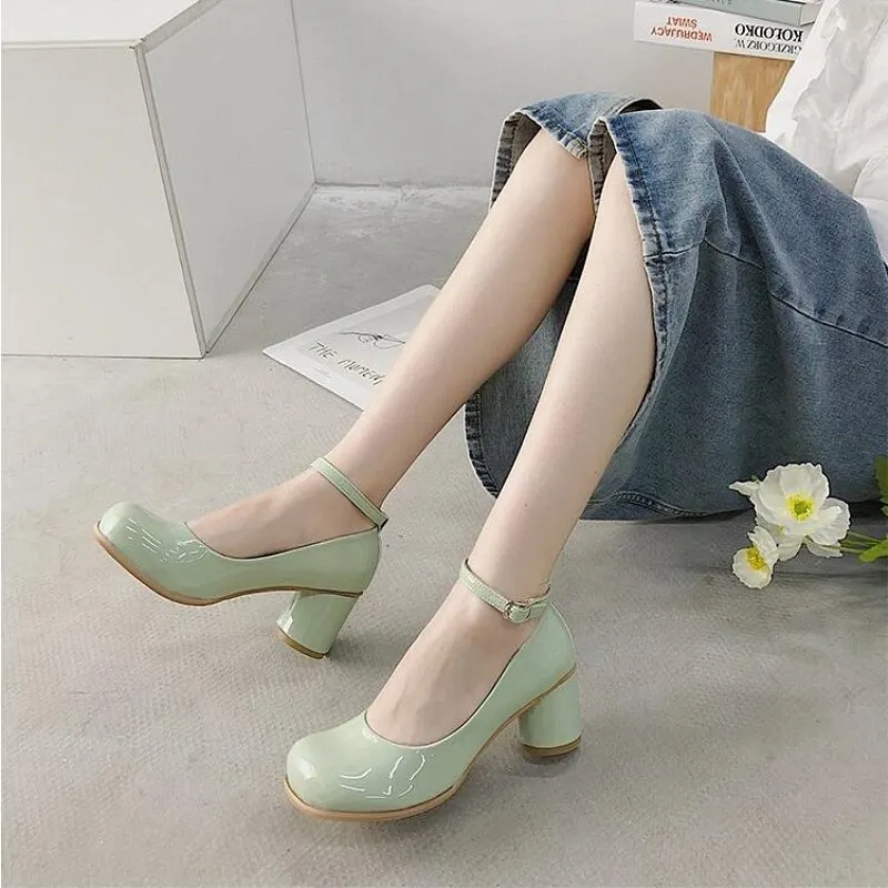 

SLHJC Retro Leather Heels Women Ankle Buckle High Heel Leather Pumps Autumn School Cosplay Sandals