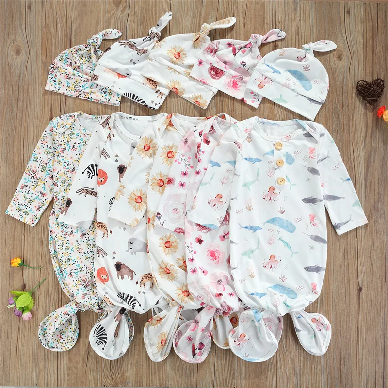

Baby Nightwear with Hat, Cartoon Patterns Print Round Neck Long Sleeve Sleepwear Sleeping Bag+ Cap for Kids, 0-3 Months