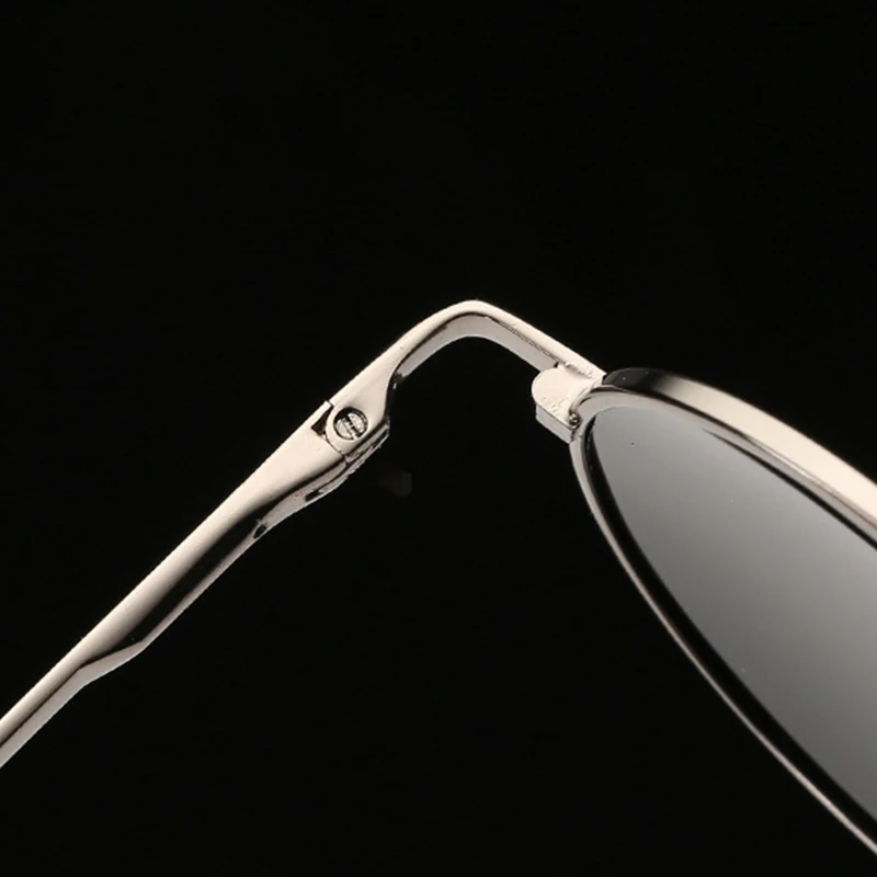 

New Fashion Men Retro Polarized Sunglasses Ladies Small Round Frame Sunglasses Trend Glasses Black Glasses