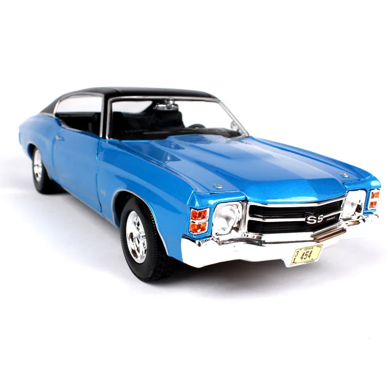

Maisto 1/18 1970 Chevrolet Nove ss retro Alloy Retro Car Model Classic Car Model Car Decoration Collection gift