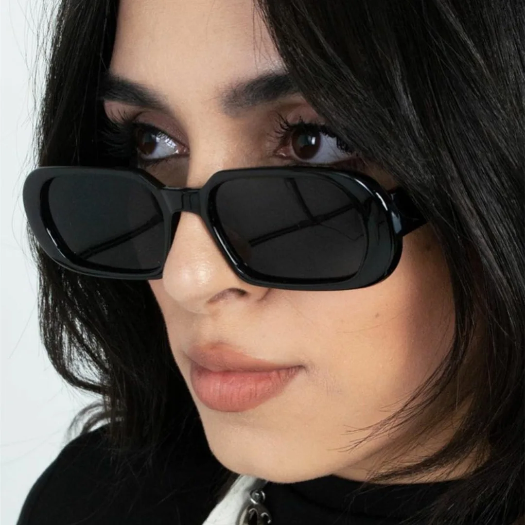 

Latest New Square Retro Sunglasses Women Vintage Sun Glasses For Women/Men Luxury Brand Eyeglasses Women Small Oculos De Sol