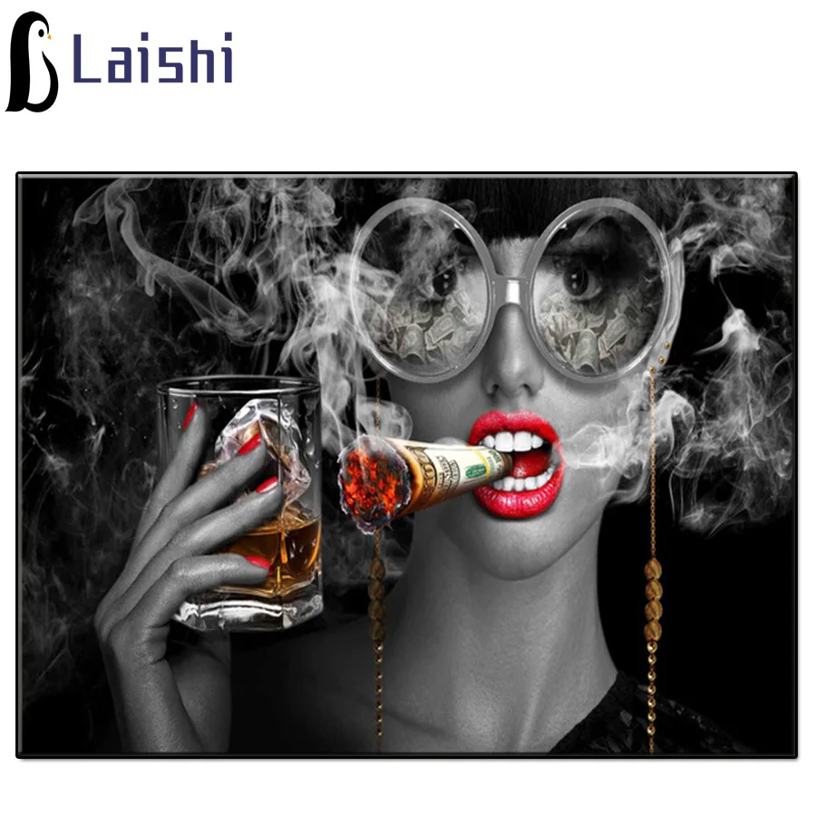 

Fashion woman, woman drinking and smoking round diamond painting cross stitch diamond embroidery home decoration new year gift