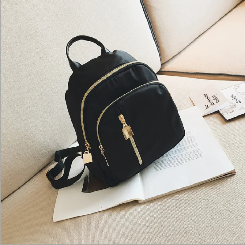 

Женская сумка, модный однотонный нейлоновый мини-Рюкзак, Женский Повседневный простой водонепроницаемый Рюкзак на молнии для улицы и путеш...