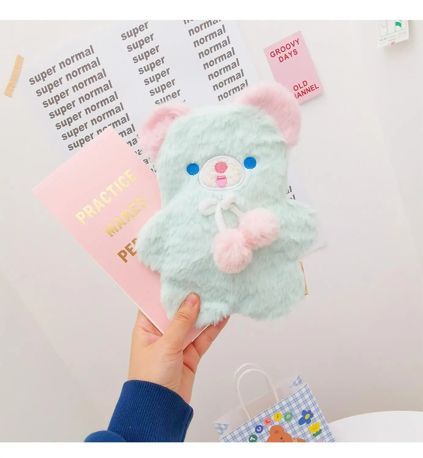 

Soft Bear Rabbit Girls Pencil Case Bag Kawaii Fashion Cute Pen Box Girls Cosmetic Case Holder Plush Makeup Brush Lady Purse 2021