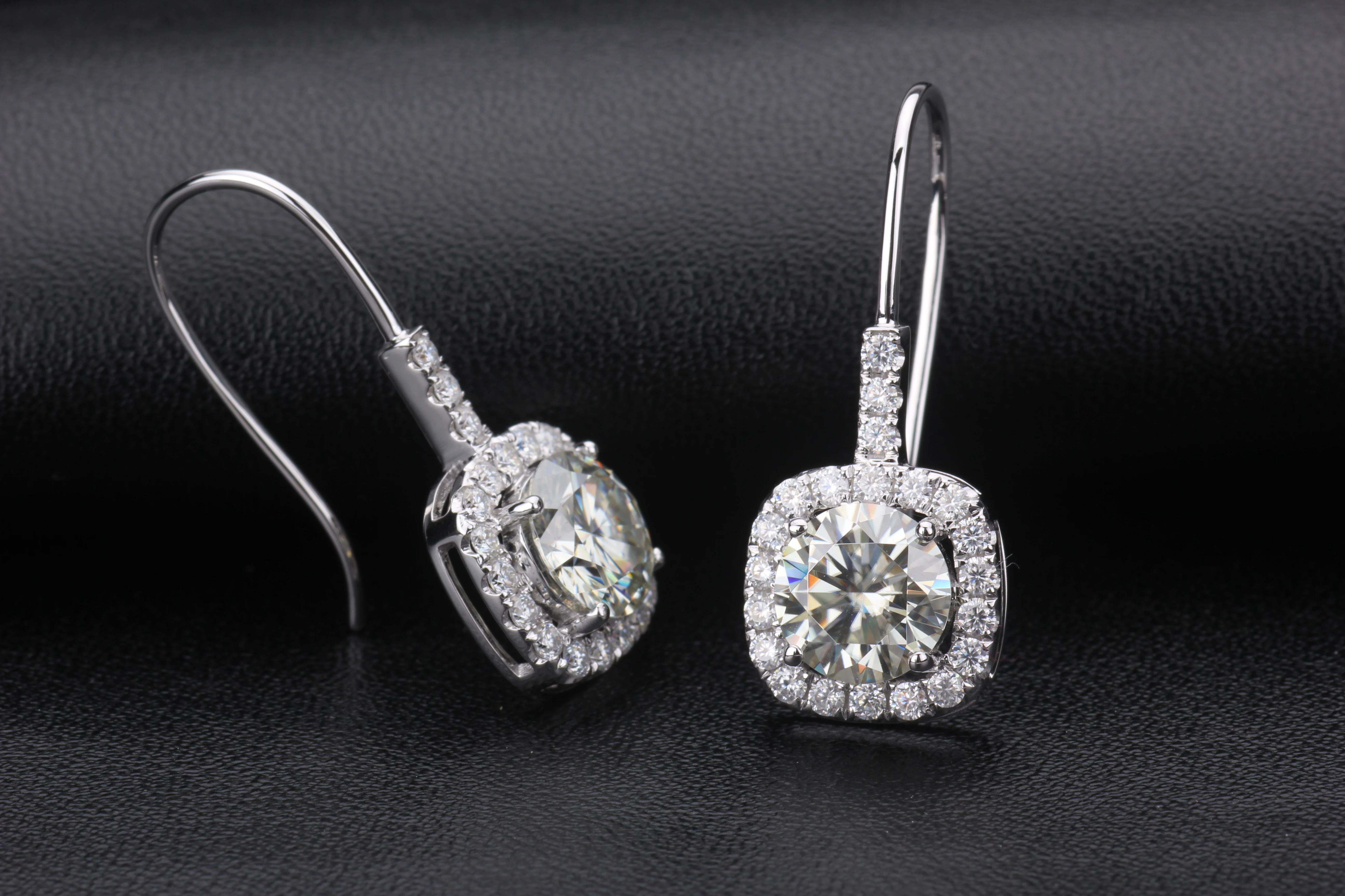 Starszuan Протестировано положительное Высокое качество 18k DEF Муассанит кольцо 2ct