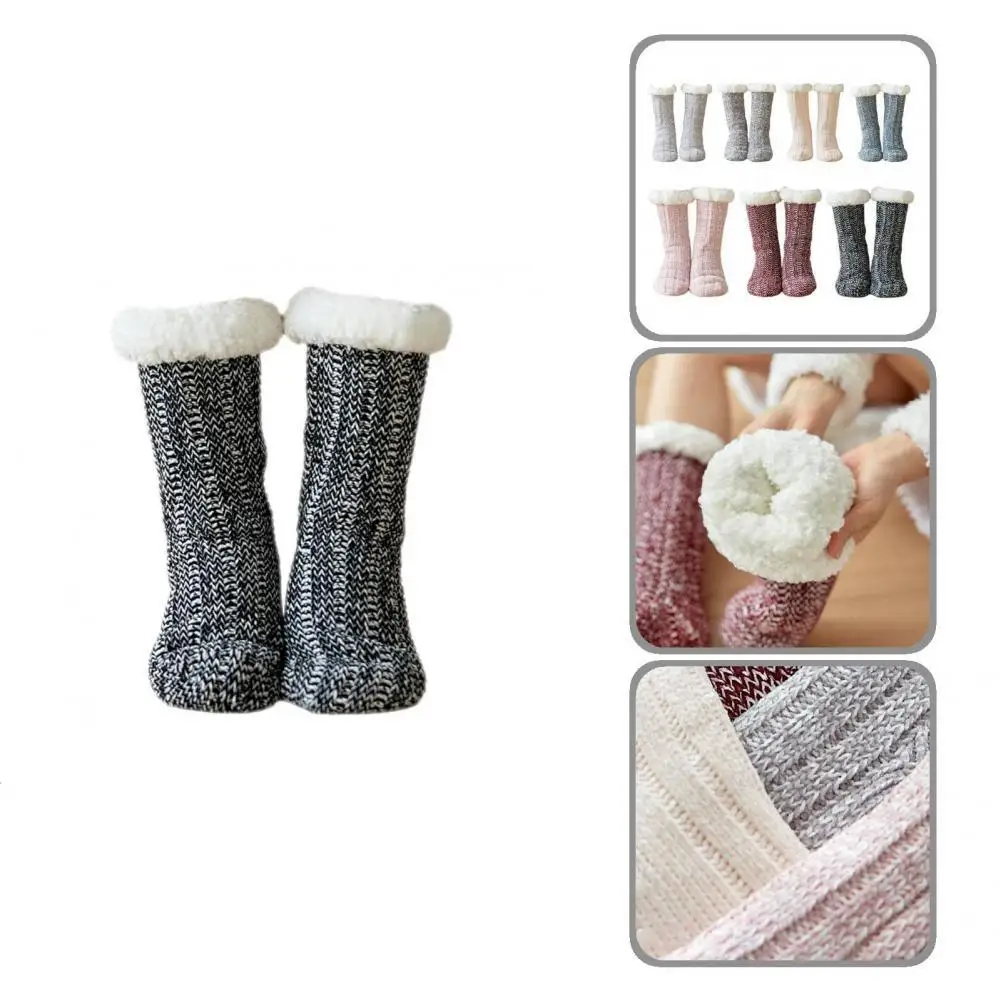 

Non-Slip Silicone Lady Warm Soft Lady Fluffy Sleeping Socks for Daily Wear