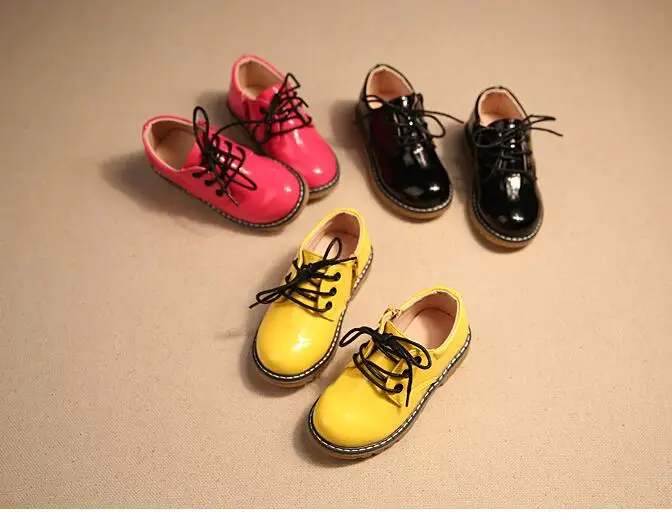 Детская обувь новинка осенняя Яркая кожаная с большими головками детские