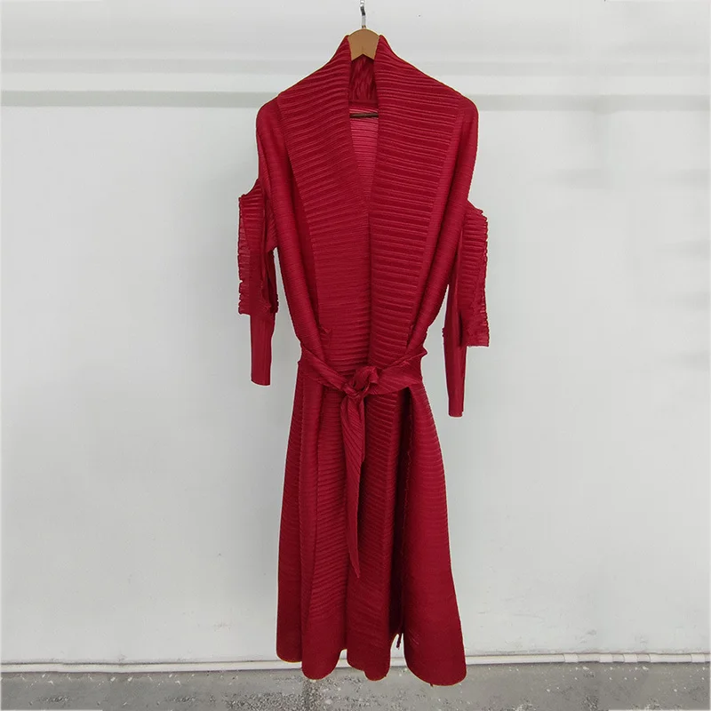 

LANMREM Women Pleated Big Sizegreen Trench New Lapel Long Sleeve Loose Fit Windbreaker Fashion Tide Spring Autumn 2021 2E1558