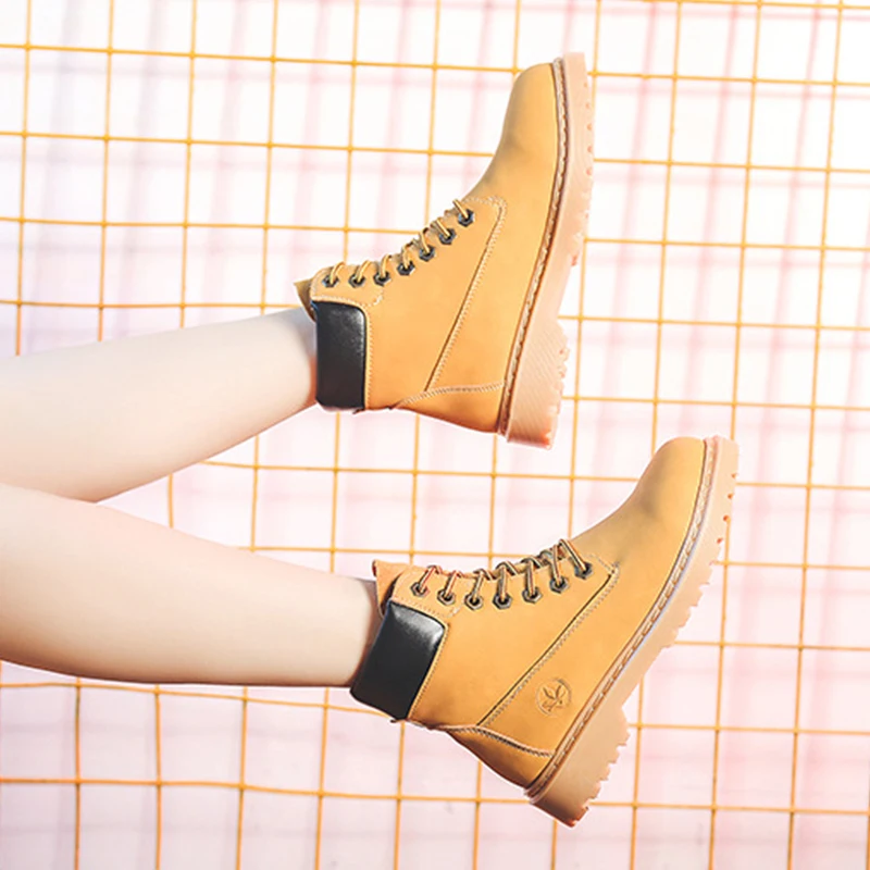 

Women Ankle Boots 2021 New Lace Up Suede Shoes Female Fashion Outdoor Footwear Ladies' Solid Comfortable Flats Plus Size