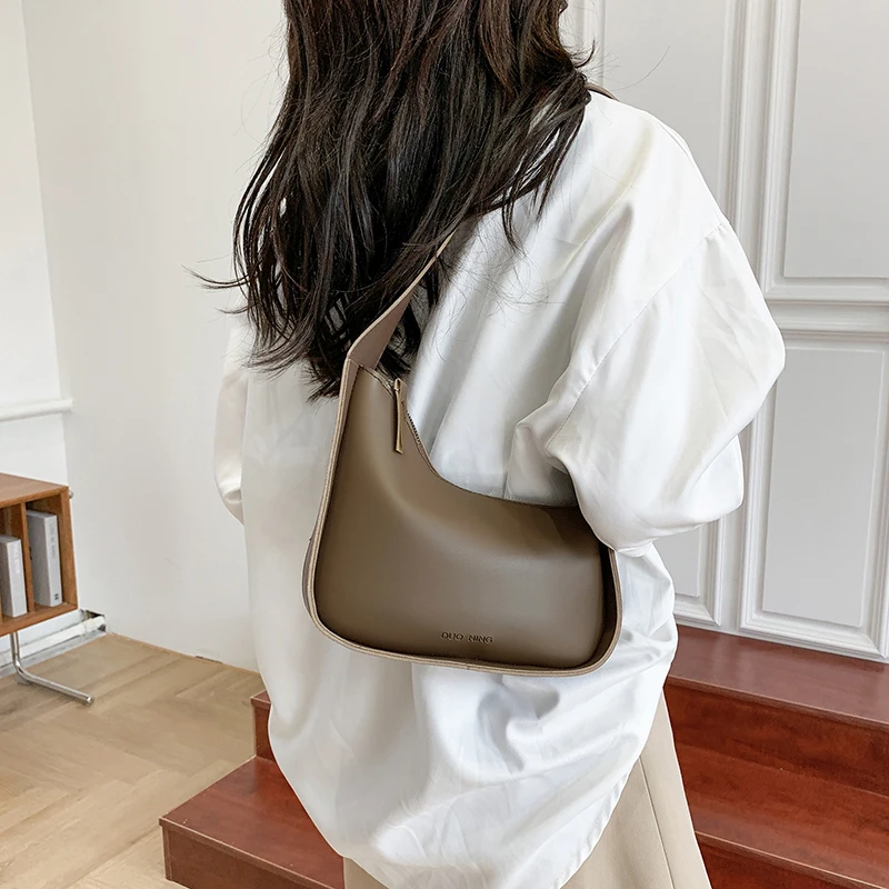 

Women's Shoulder Bag Retro Pure Color Simple Letter Pattern Soft Leather Handbag Wholesale New Fashion Female Bags Lady Handbag