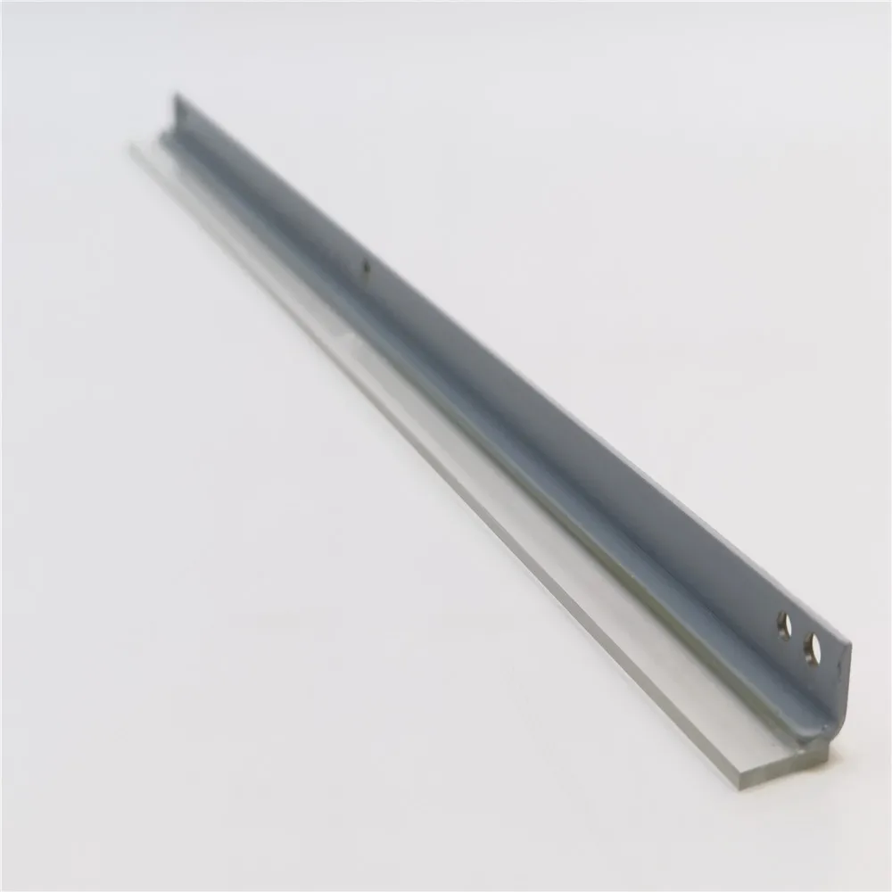 

2PCS DRUM CLEANING BLADE 6LJ04562000 FOR TOSHIBA E STUDIO 2020C 2040C 2320C 2330C 2500C 2540C 2820C 2830 C3040C 3500C BL-FC28D