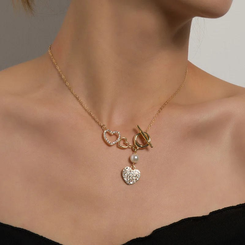 

2021 Spring Vintage Fashion New Trend Love Rhinestone Planet Shape Women's Party Necklace Jewelry Clavicle Necklace Gift