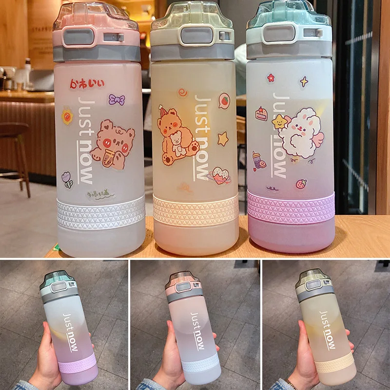 

Sports Bottle with Soft Sucker 600ml Cute Scale Water Bottle Flip Top Lid with Lock Gradient Color for Outdoor Travel GRSA889