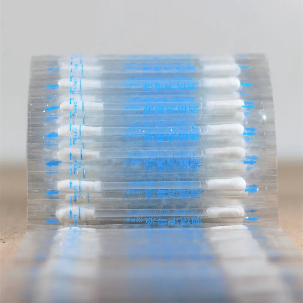 50Pcs Disposable Medical Multifunction Disinfected Stick Ears Clean Make Up Wood Iodine Double-Cotton Swab Portable Bar |