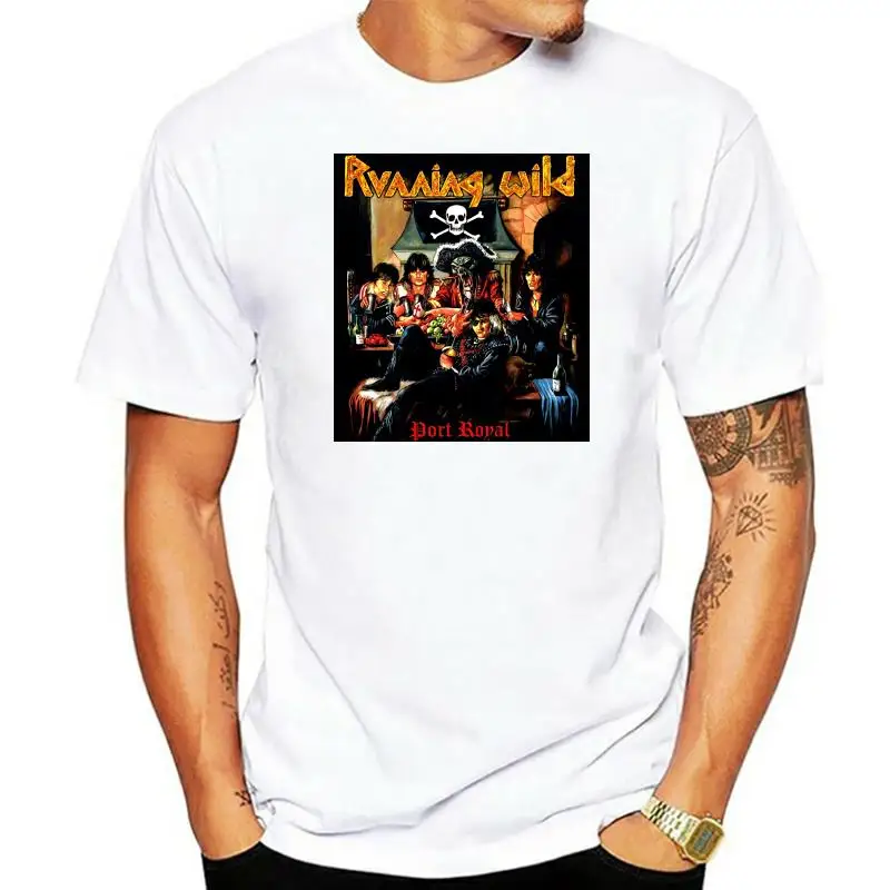 

Новая черная футболка для бега в стиле дикой природы