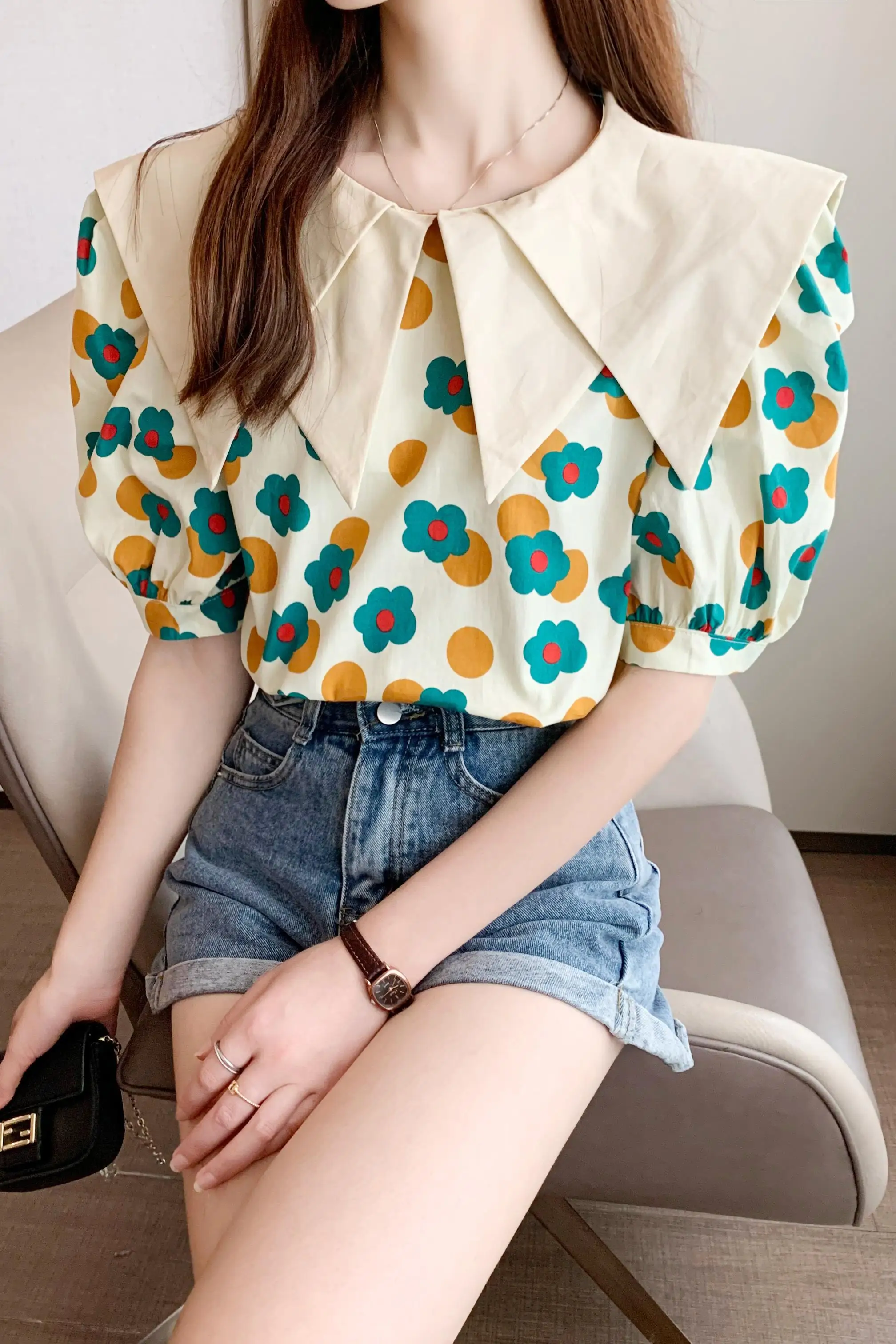 

2021 Vintage Chic Peter Pan Collar Floral Blouse Women Casual Puff Sleeve Print Shirt Female Elegant Red Blouses Lady