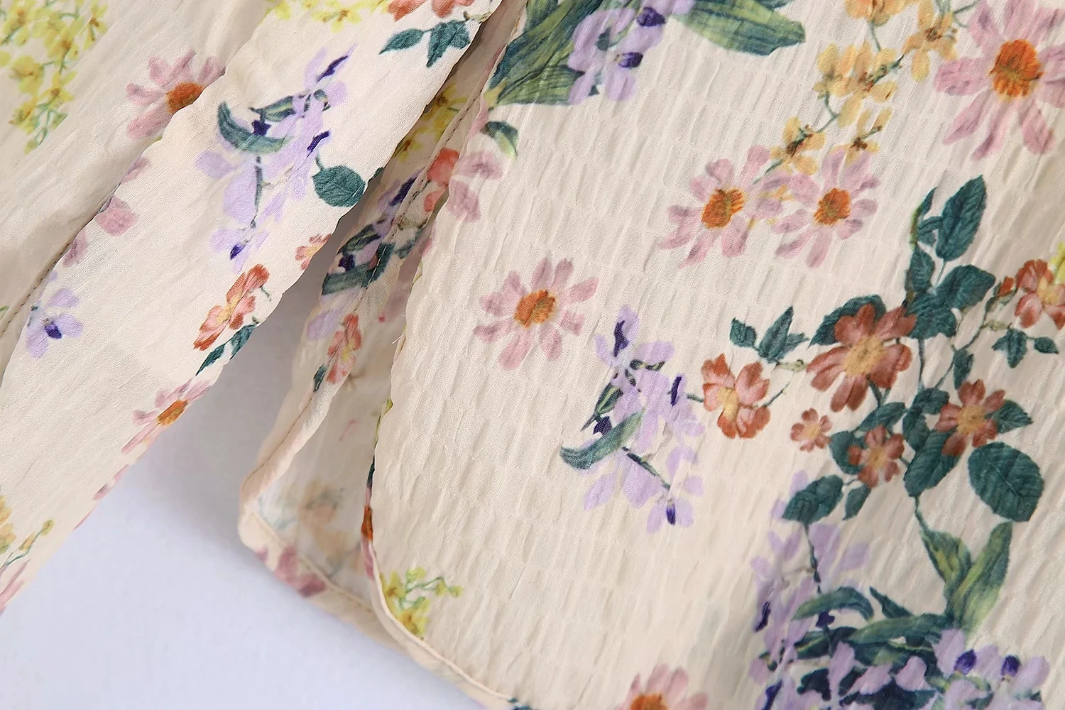 

Women Fashion textured printed blouse Vintage Long Sleeve v-neck side vents blouse with ties Female Shirts Chic Tops 2021