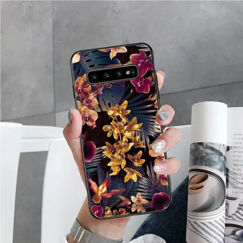 

Tropical Floral Botanic Banana Phone Case For Samsung Galaxy S5 S6 S7 S8 S9 S10 S10e S20 edge plus lite