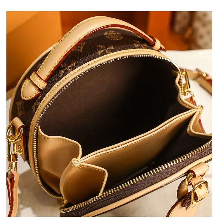 

Women's Handbags