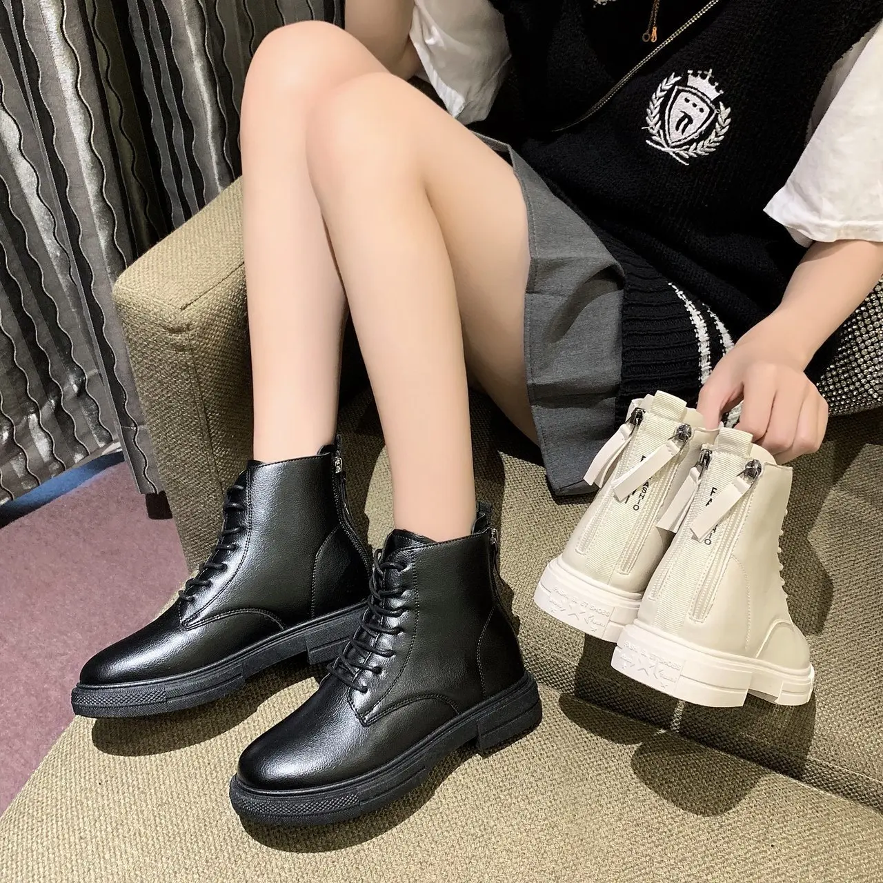 

Women Army Combat Ankle Boots Woman Lace Up Shoes Gothic Sock Platform Leather Chunky Heels Boots Fashion Botas Mujer New