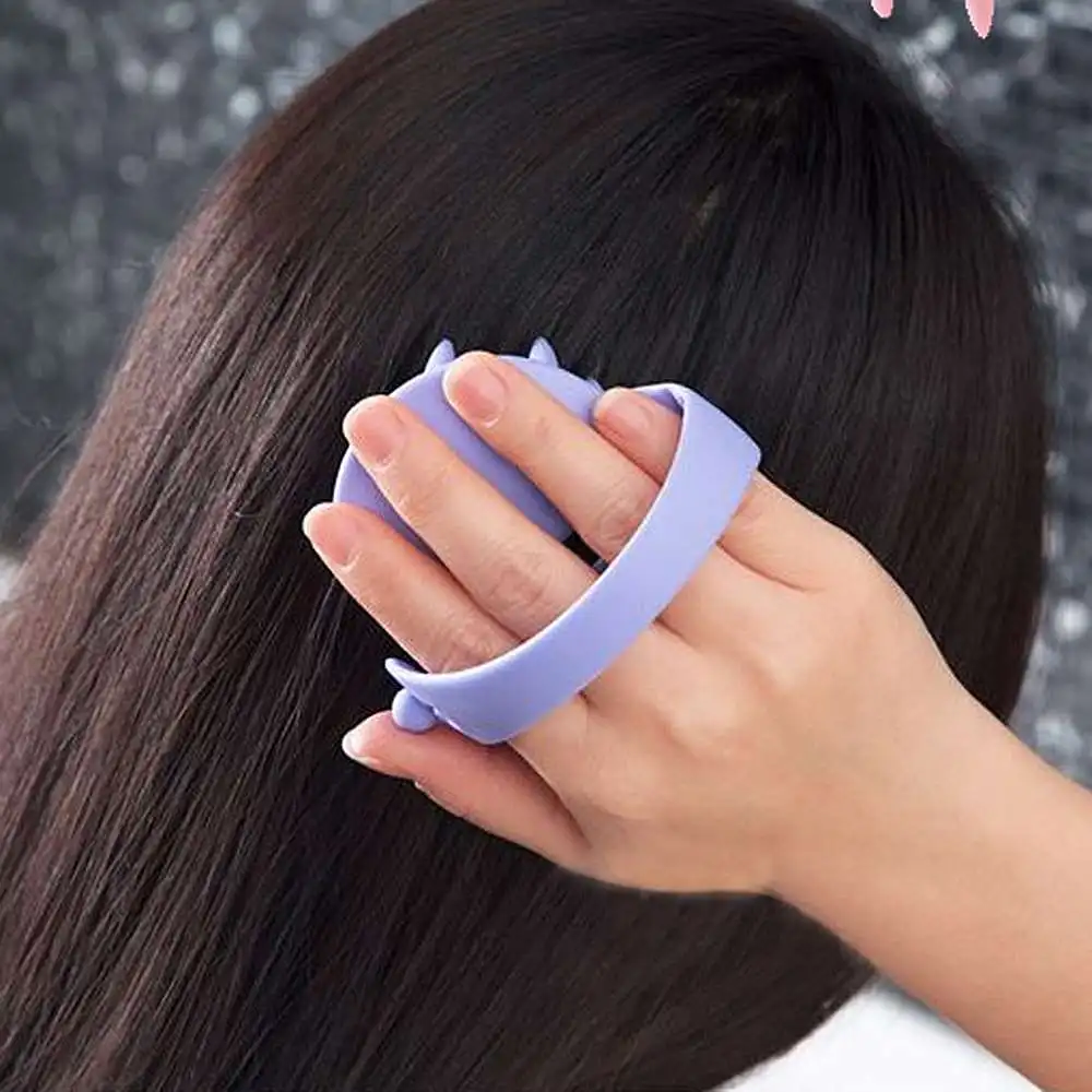 

2PCS Hanging Scalp Massage Soft Shampoo Wide Tooth Large Tooth Comb Hair Styling Tools